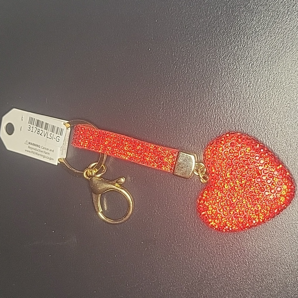 Red Heart Keychain Accessory - Picture 3 of 3